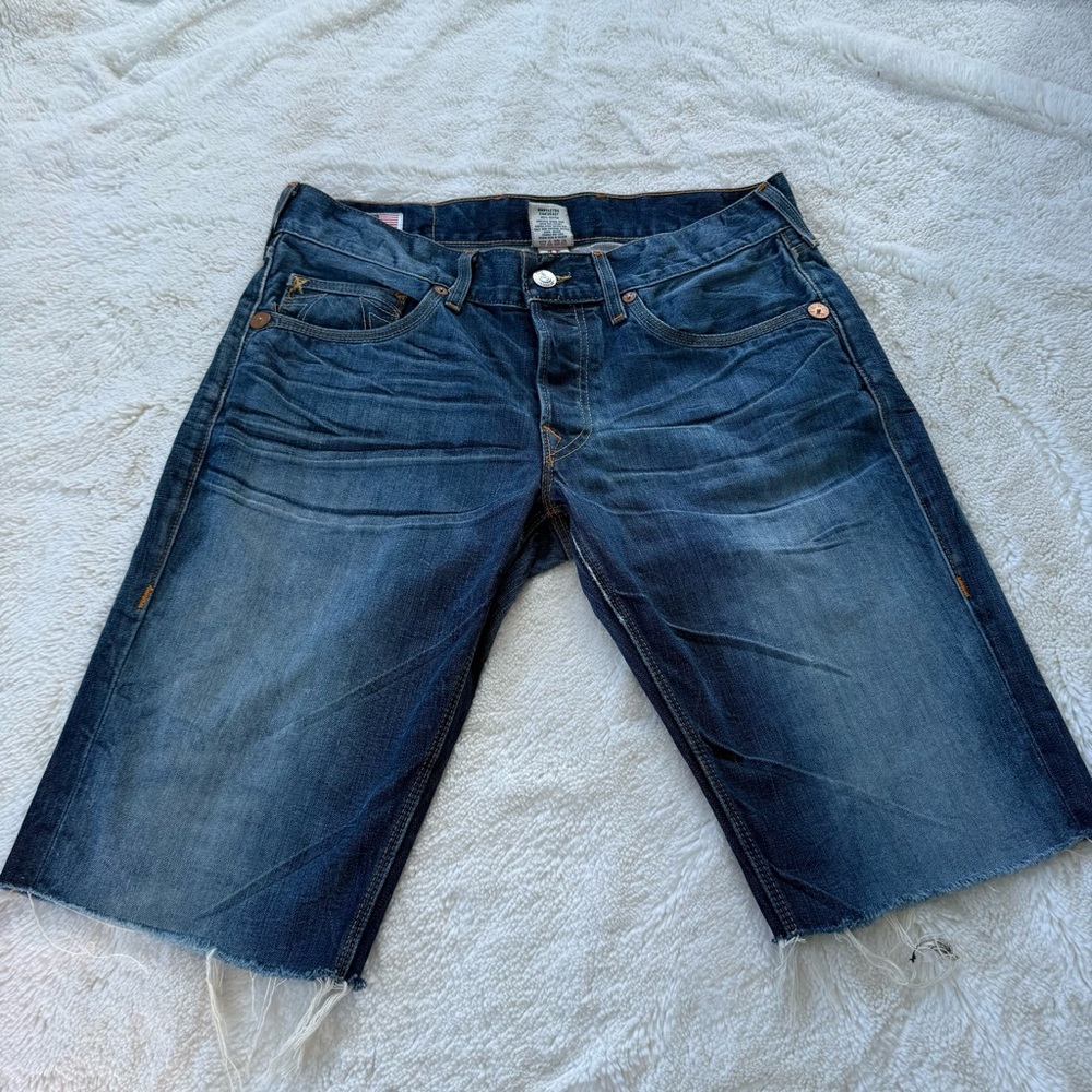 Vintage True Religion Section Bobby Cutoff Denim Shorts Seat 34 Made in USA Y2K